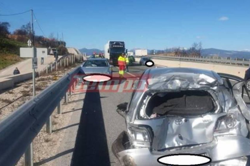 Τραγωδία στην εθνική οδό Αθηνών-Πατρών: Φορτηγό παρέσυρε και σκότωσε 22χρονη - Πώς έγινε το δυστύχημα 