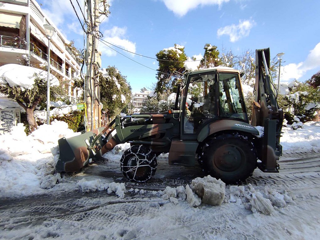 Η συνδρομή των Ενόπλων Δυνάμεων στην αντιμετώπιση των προβλημάτων από την κακοκαιρία