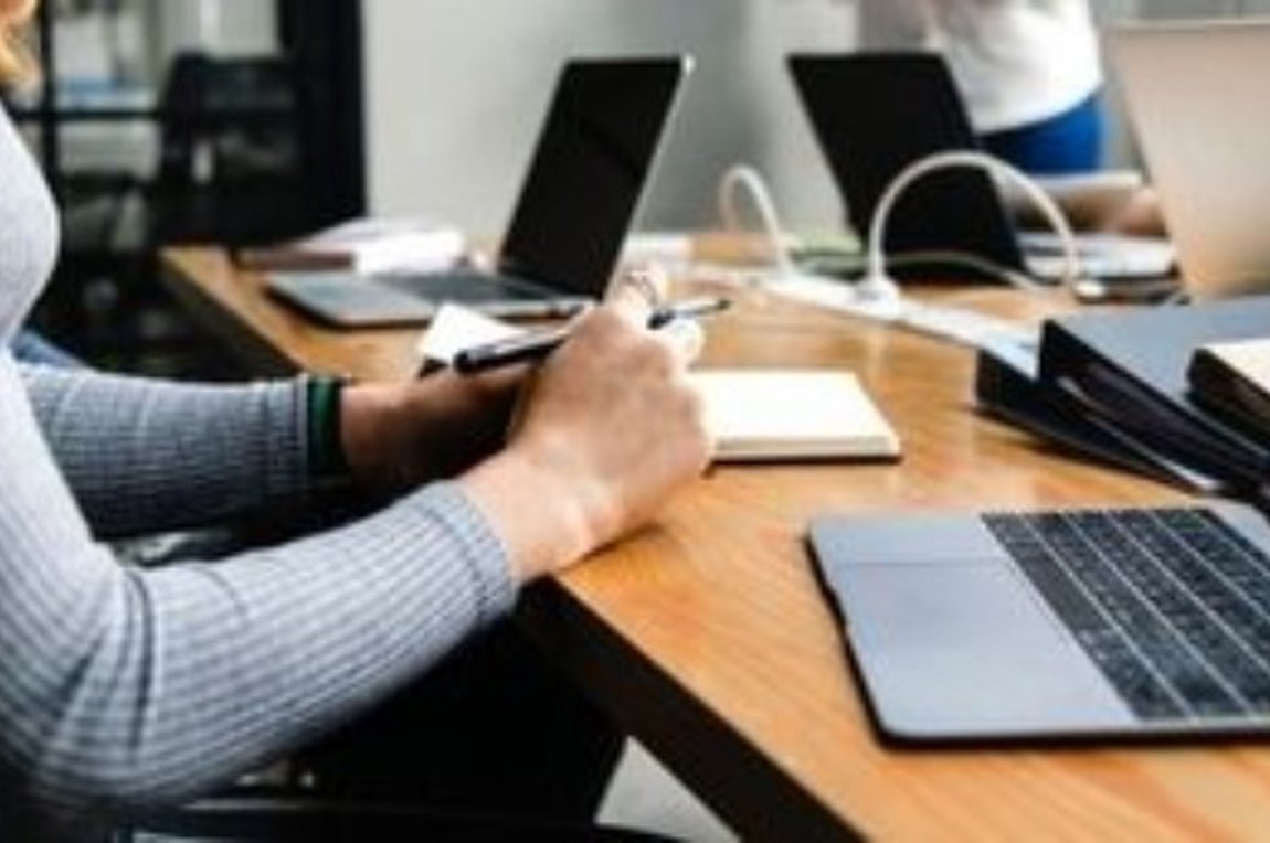 Πώς θα λειτουργήσουν σχολεία, δημόσιο και ΜΜΜ