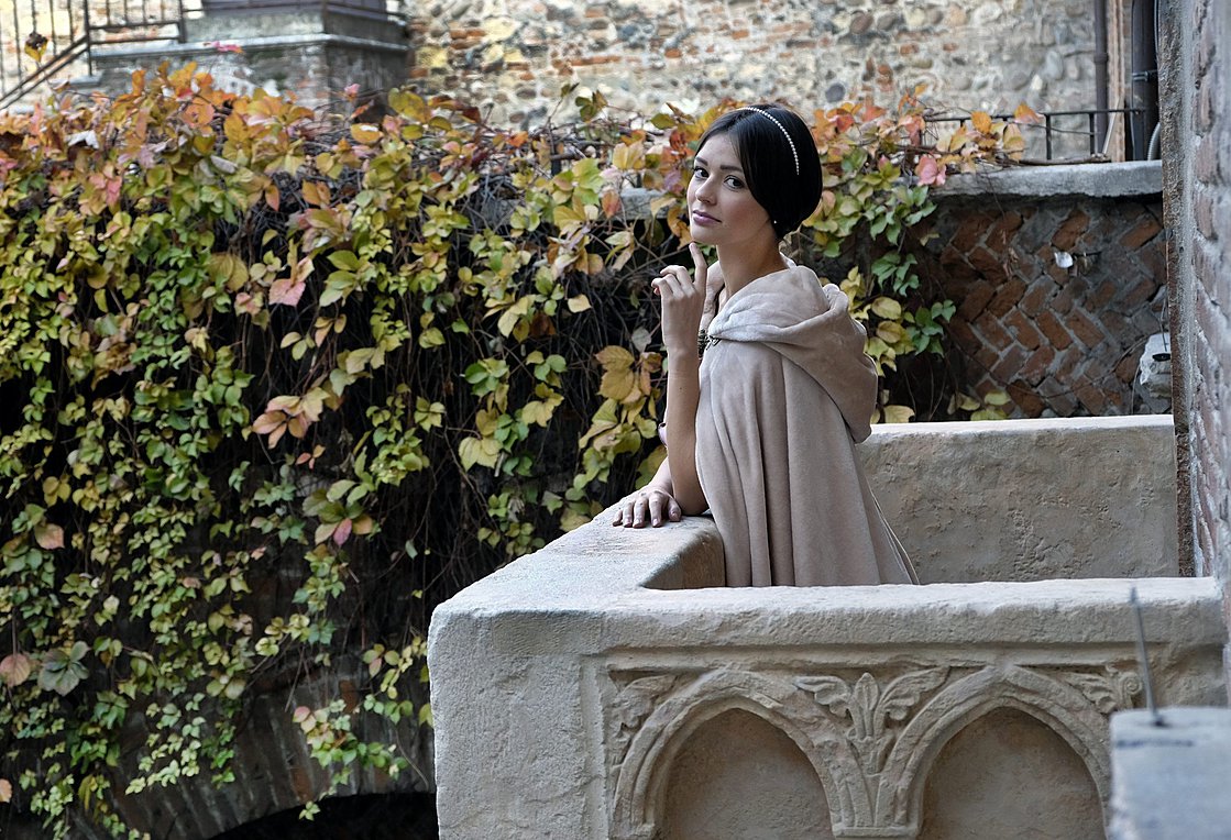 Στη Βερόνα η… Ιουλιέτα περιμένει τα γράμματα των ερωτευμένων