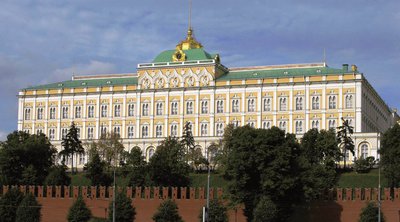 Ρωσικά ΜΜΕ: Στο Κρεμλίνο συζητούν δημοψήφισμα για ενσωμάτωση Ντονέτσκ και Λουγκάνσκ στη Ρωσία 