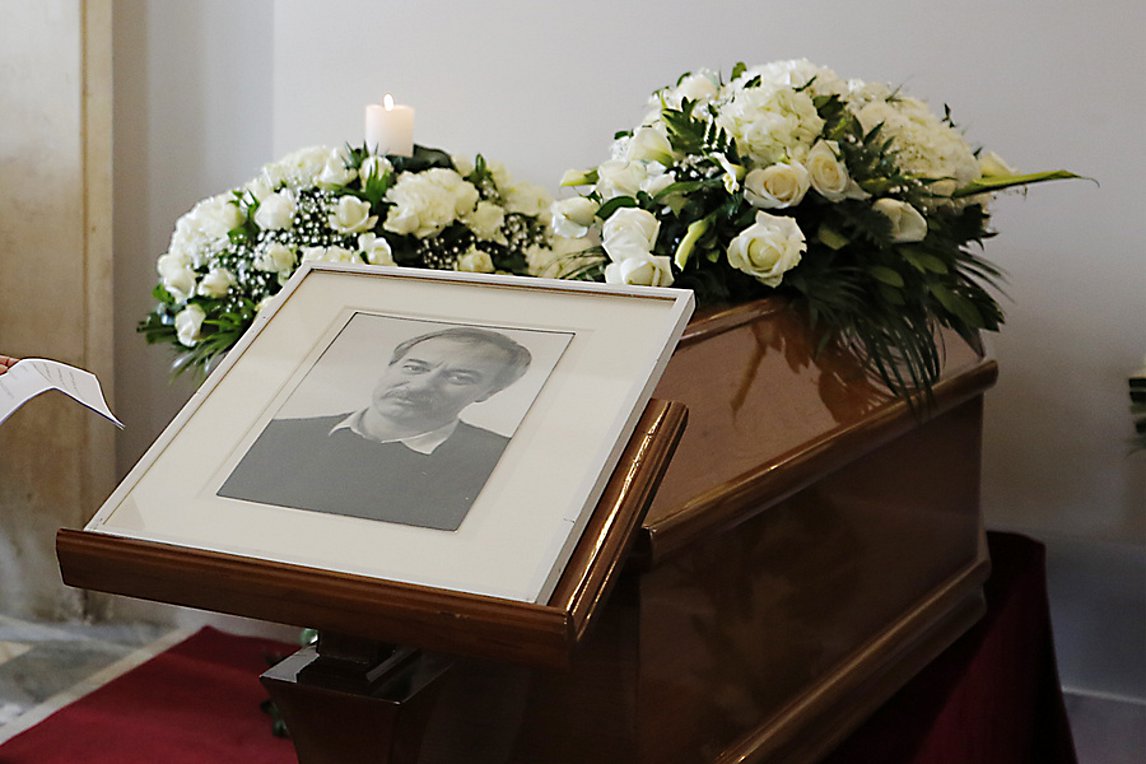 Τελευταίο αντίο στον Χρόνη Μπότσογλου