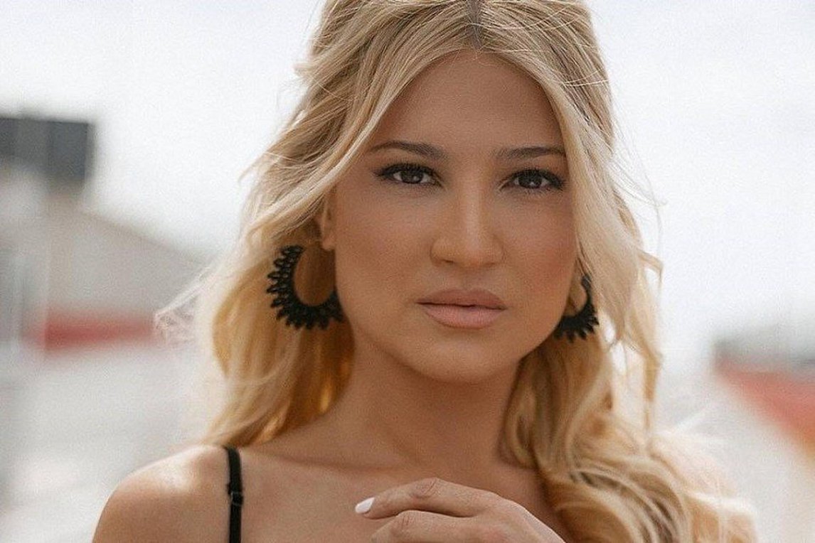 Σκορδά: Πήγαινα στις διαδηλώσεις μαζί με τη μητέρα μου – ΒΙΝΤΕΟ