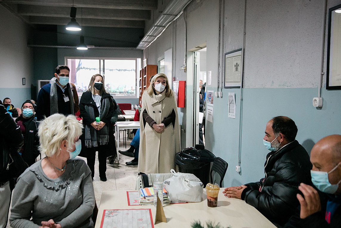 Στο πλευρό γυναικών από την Ουκρανία και άστεγων η Μαριάννα Β. Βαρδινογιάννη