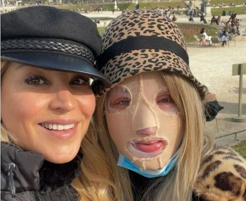 Αννίτα Ναθαναήλ: «Το τελευταίο χειρουργείο της Ιωάννας Παλιοσπύρου δεν πήγε καλά» – Βίντεο