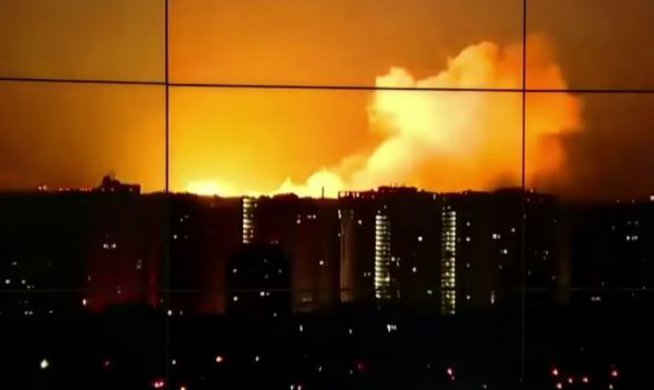 Πυροβολισμοί στο Κίεβο: Oι Ρώσοι βομβαρδίζουν αλύπητα Mαριούπολη και Χάρκοβo- Eκρήξεις στην Οδησσό- LIVE εικόνα | ενότητες, κόσμος