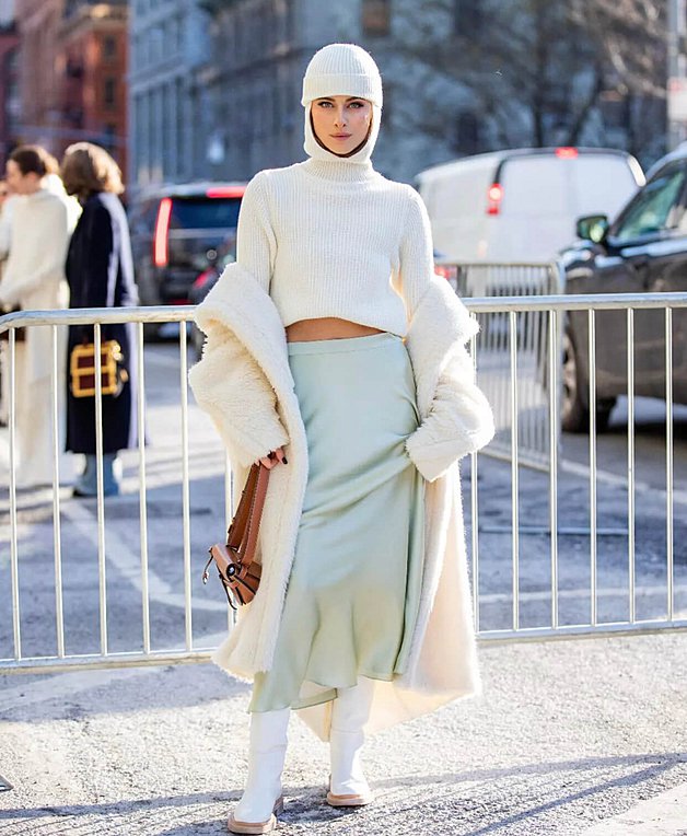 Μεταξωτή φούστα: Υποδεχόμαστε την άνοιξη με 6 εναλλακτικούς συνδυασμούς