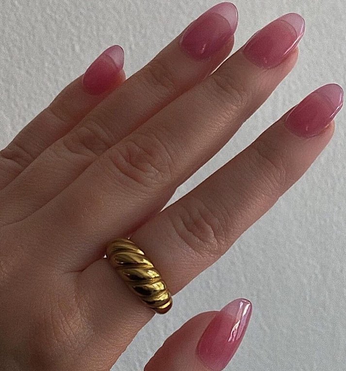 Τι είναι τα jelly nails και πώς θα τα αποκτήσετε;