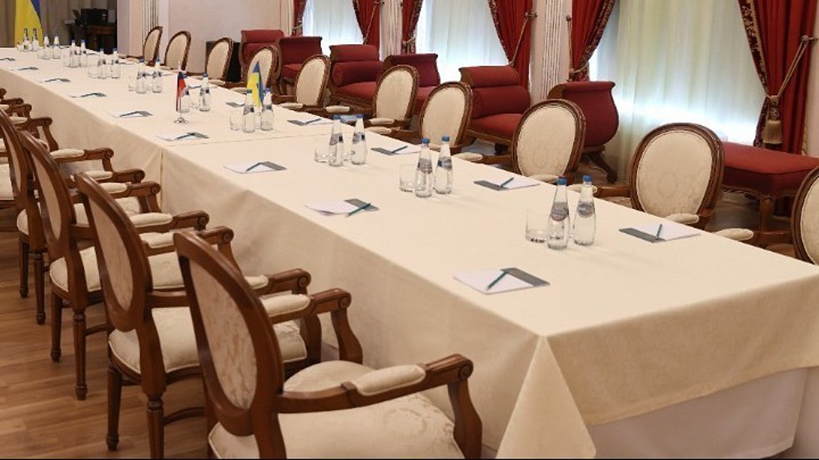 Ουκρανός διαπραγματευτής εκφράζει αισιοδοξία μετά τις συνομιλίες με τη Ρωσία