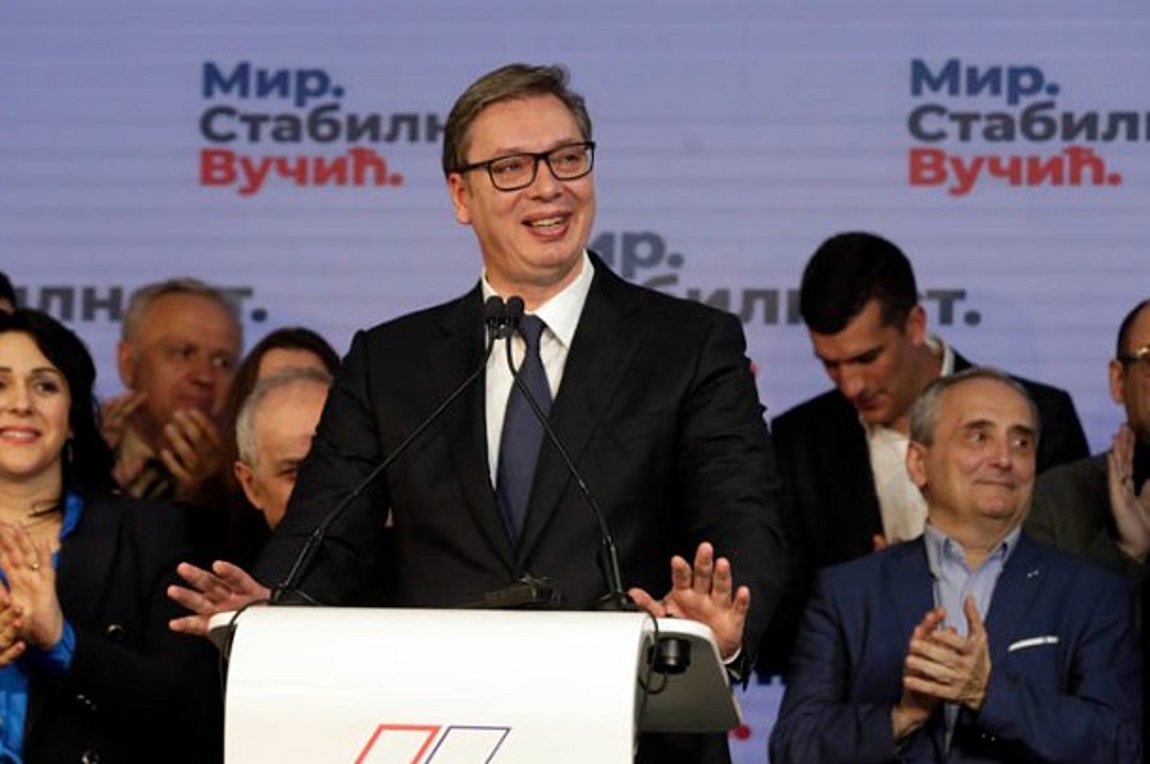 Σερβία: Επανεξελέγη πρόεδρος ο Αλεξάνταρ Βούτσιτς