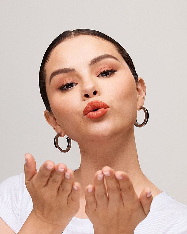 Η αποστομωτική απάντηση της Selena Gomez στους θρασύτατους body shamers