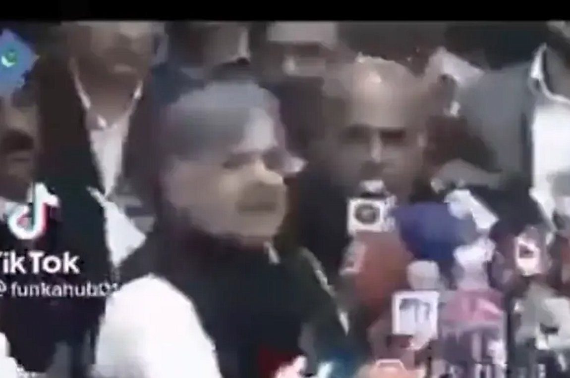 Σοκ από τα δημόσια παραληρήματα του νέου πρωθυπουργού του Πακιστάν