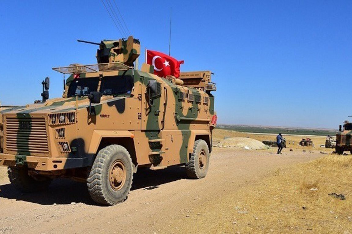 Ο στρατός της Τουρκίας βομβαρδίζει θέσεις Κούρδων στο βόρειο Ιράκ