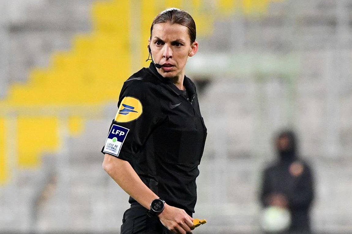 Stephanie Frappart: “Έπεσε” άλλο ένα ανδρικό κάστρο