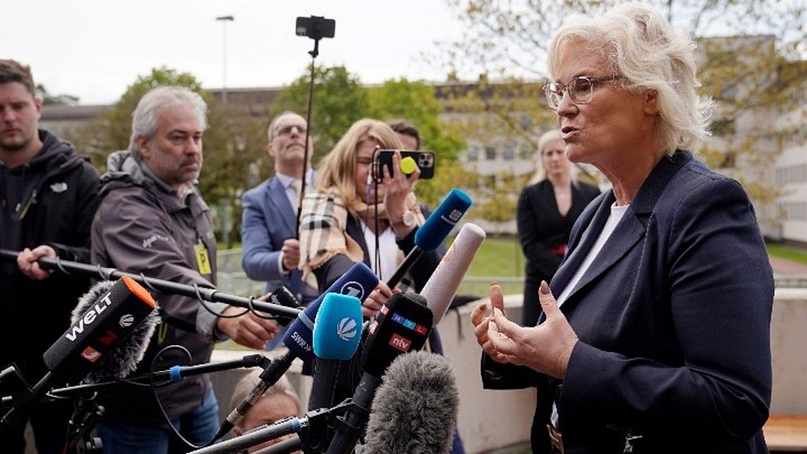 Ύπ. Άμυνας Γερμανίας: Οι ένοπλες δυνάμεις θα εκπαιδεύσουν ουκρανικά στρατεύματα