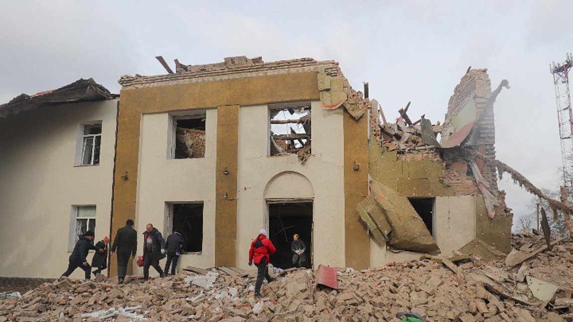 Πόλεμος στην Ουκρανία: Νεκροί άμαχοι σε Ντανιέτσκ και Χάρκοβο