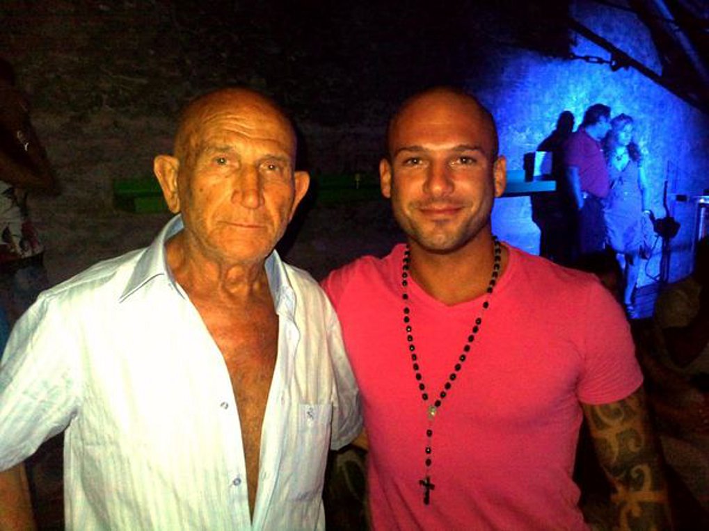 Συγκινητικό αντίο του εγγονού του Κώστα Γκουσγκούνη: «Έφυγες όταν εσύ το θέλησες»