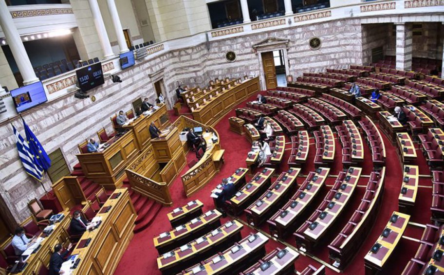Βουλή: Εγκρίθηκε με 181 ψήφους η αμυντική συμφωνία Ελλάδας-ΗΠΑ