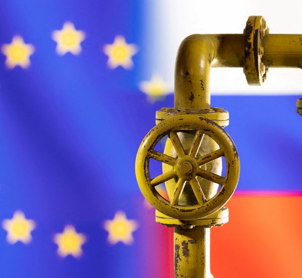 Reuters: Πιθανή συμφωνία για εμπάργκο ΕΕ στο ρωσικό πετρέλαιο - Πώς θα ξεπεραστεί το πρόβλημα της Ουγγαρίας