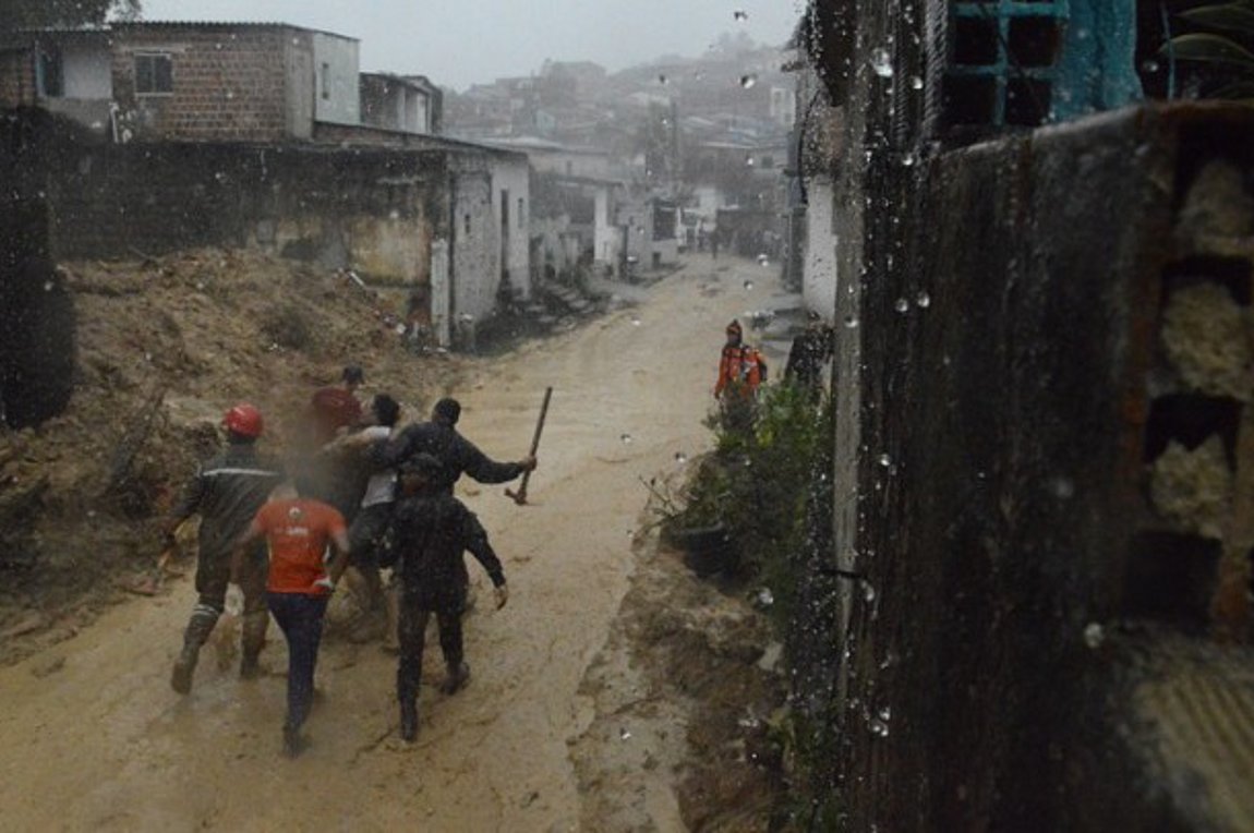Πλημμύρες στη Βραζιλία: Στους 79 οι νεκροί