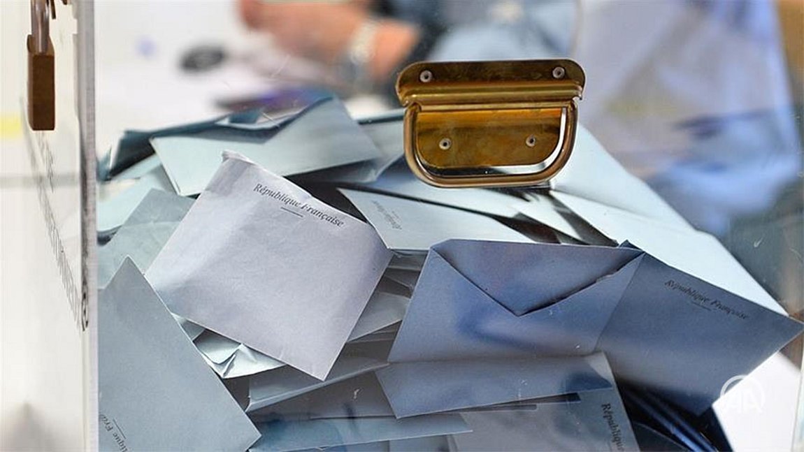 Γαλλικές βουλευτικές εκλογές σήμερα – Τι δείχνουν οι δημοσκοπήσεις