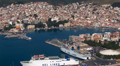 Λιμάνι της Μυτιλήνης: Ενδιάμεσος σταθμός της ακτοπλοϊκής σύνδεσης Σμύρνης - Θεσσαλονίκης
