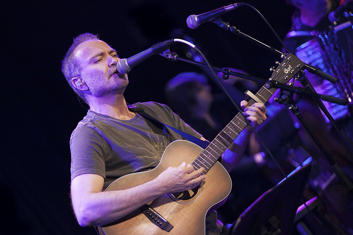 Ο Περικλής Κανάρης στο real.gr: Οξυγόνο μέσα από τη μουσική