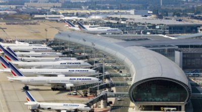Γαλλία: Μια στις πέντε πτήσεις από το αεροδρόμιο Σαρλ ντε Γκολ θα ακυρωθεί το πρωί του Σαββάτου