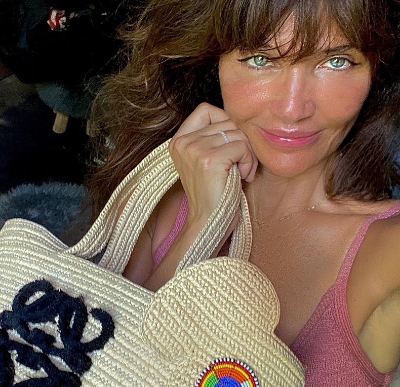 Helena Christensen: Ανέβασε throwback βίντεο με… hot στιγμή σε πασαρέλα