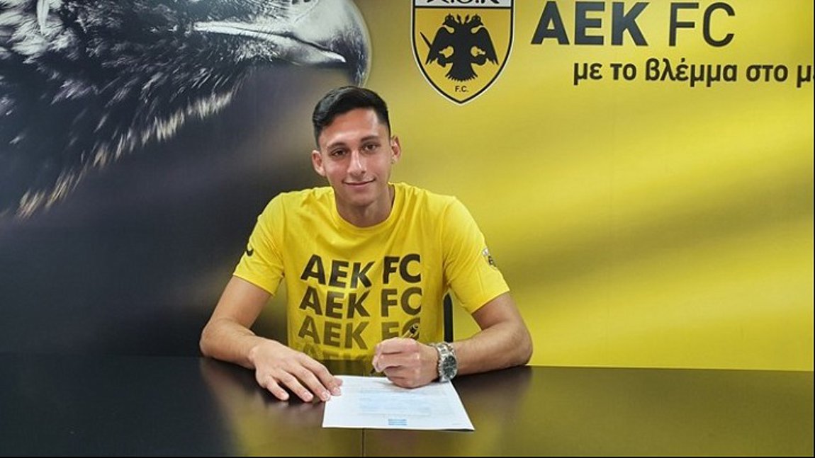 ΑΕΚ: Ανανέωσε έως το 2026 με τον Χατζηεμμανουήλ