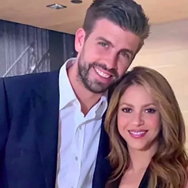 Gerard Pique: Αυτή είναι η 23χρονη σύντροφός του μετά τον χωρισμό από την Shakira
