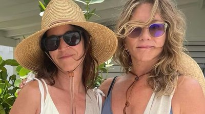 Jennifer Aniston: θυμήθηκε τις διακοπές της στις Μπαχάμες με τους διάσημους φίλους της