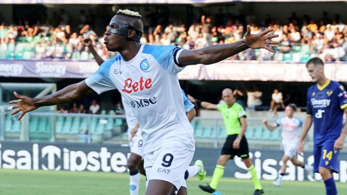 Ερευνα για ρατσιστικά συνθήματα οπαδών της Βερόνα σε βάρος του Οσιμέν