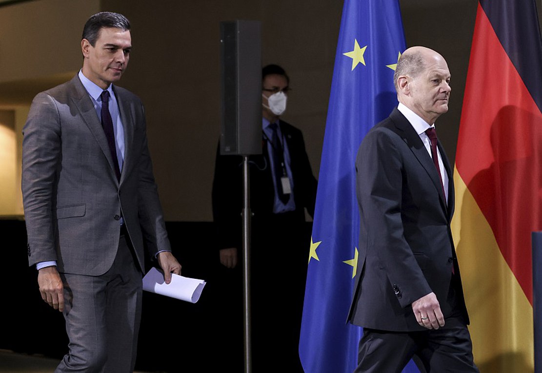 Σάντσεθ και Σολτς θα έχουν συνομιλίες για τα ενεργειακά θέματα