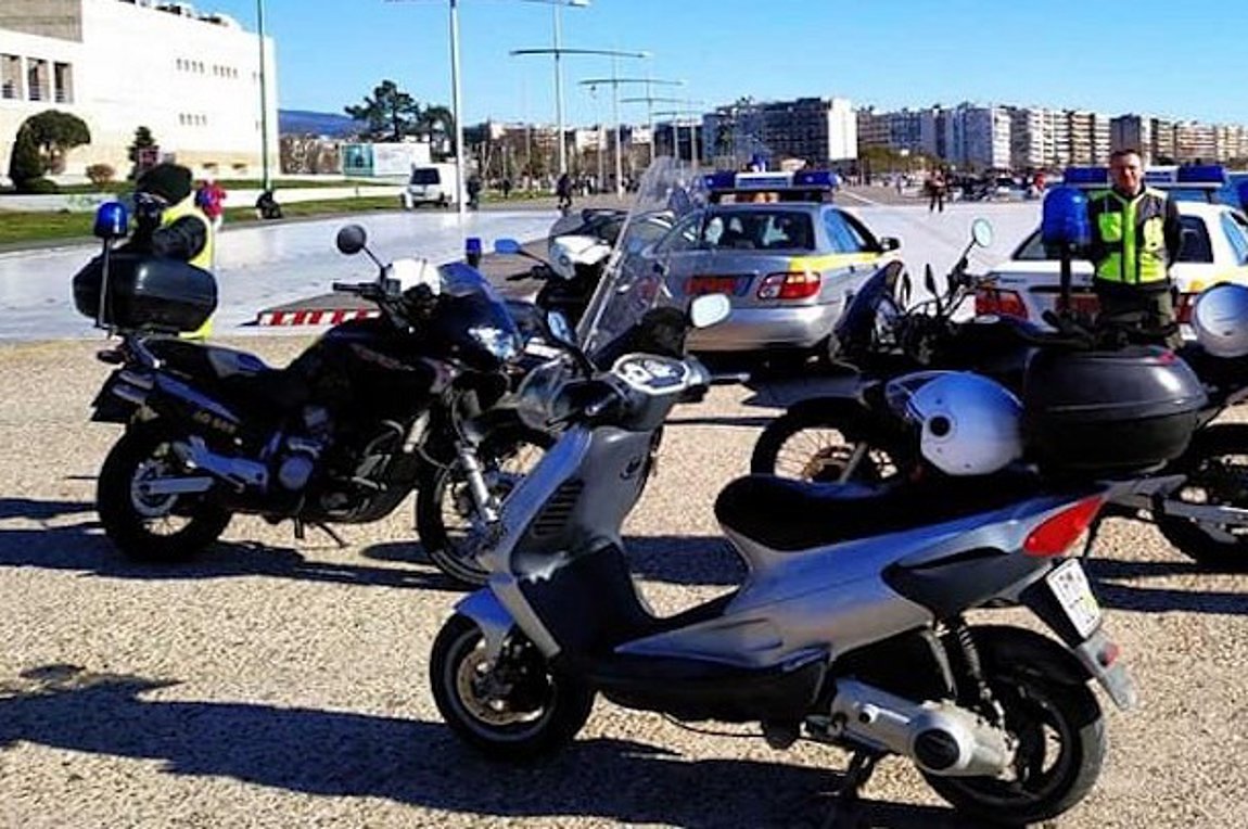 «Σαφάρι» για παρεμπόριο – παράνομη στάθμευση από τη δημοτική αστυνομία ενόψει ΔΕΘ