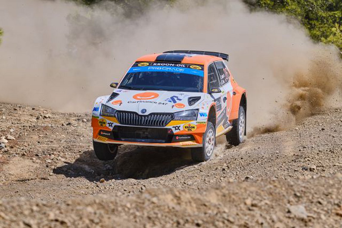 Ράλι Ακρόπολις: Ατύχημα σε ειδική διαδρομή στη Φθιώτιδα