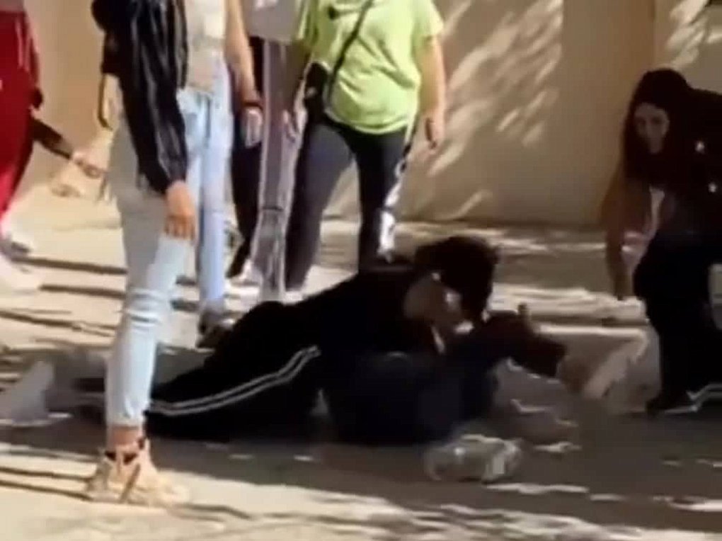 Σοκ από νέο κρούσμα ενδοσχολικής βίας – Bίντεο