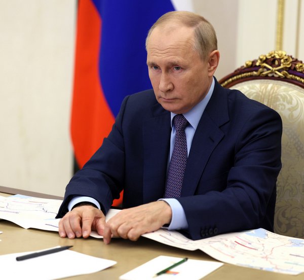 Bloomberg: Ο Πούτιν αυξάνει ραγδαία τις στρατιωτικές δαπάνες - Προβλέψεις μακροχρόνιου πολέμου στον προϋπολογισμό