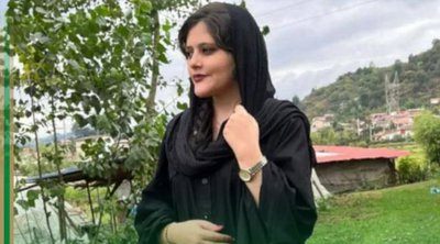 Μάχσα Αμινί: «Τη βασάνισαν και την εξευτέλισαν» πριν τον θάνατό της καταγγέλλει συγγενής της - Συνεχίζονται οι διαδηλώσεις οργής στο Ιράν