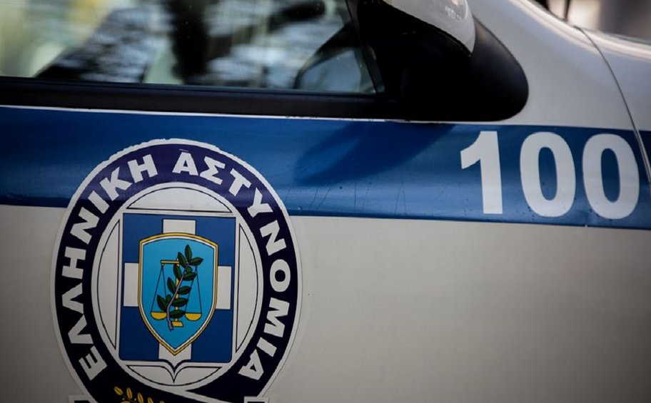 Θεσσαλονίκη: Στην υποδιεύθυνση Τροχαίας παρουσιάστηκε ο 23χρονος που παρέσυρε και τραυμάτισε 39χρονη