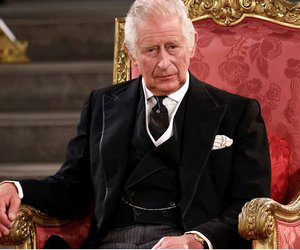 Ο βασιλιάς Κάρολος είναι πρόθυμος να δώσει τίτλους στον Άρτσι και τη Λίλιμπετ - Υπό έναν όρο