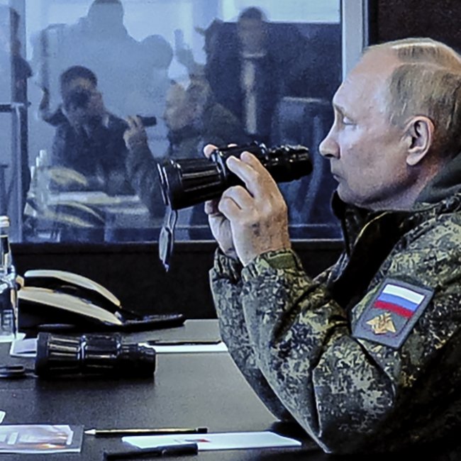 Daily Mail: Ο Πούτιν ετοιμάζει πυρηνικό χτύπημα στην Ουκρανία - Βρίσκεται ήδη σε καταφύγιο-στρατηγείο  