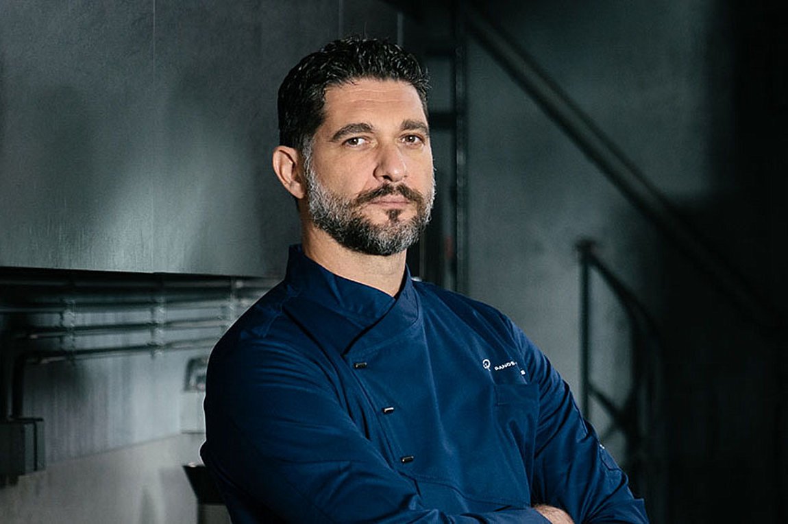 Πάνος Ιωαννίδης: Το παιδί μάς ένωσε περισσότερο με τη σύντροφό μου