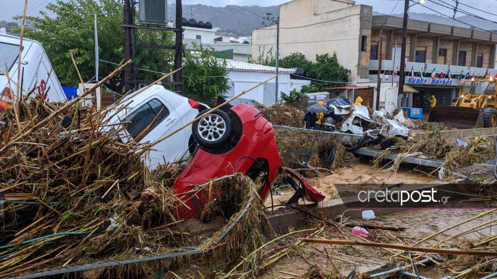 Φονική κακοκαιρία στην Κρήτη: Ένας νεκρός, έρευνες για δύο αγνοούμενους - Μεγάλες καταστροφές - ΒΙΝΤΕΟ-ΦΩΤΟ | ενότητες, κοινωνία | Real.gr