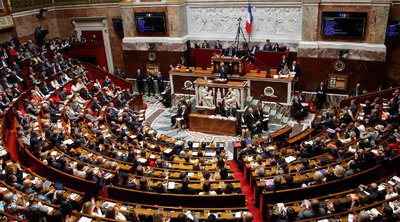 Γαλλία: Επεισόδια και αντεγκλήσεις στη συζήτηση για την μεταρρύθμιση του συνταξιοδοτικού συστήματος στην Εθνοσυνέλευση