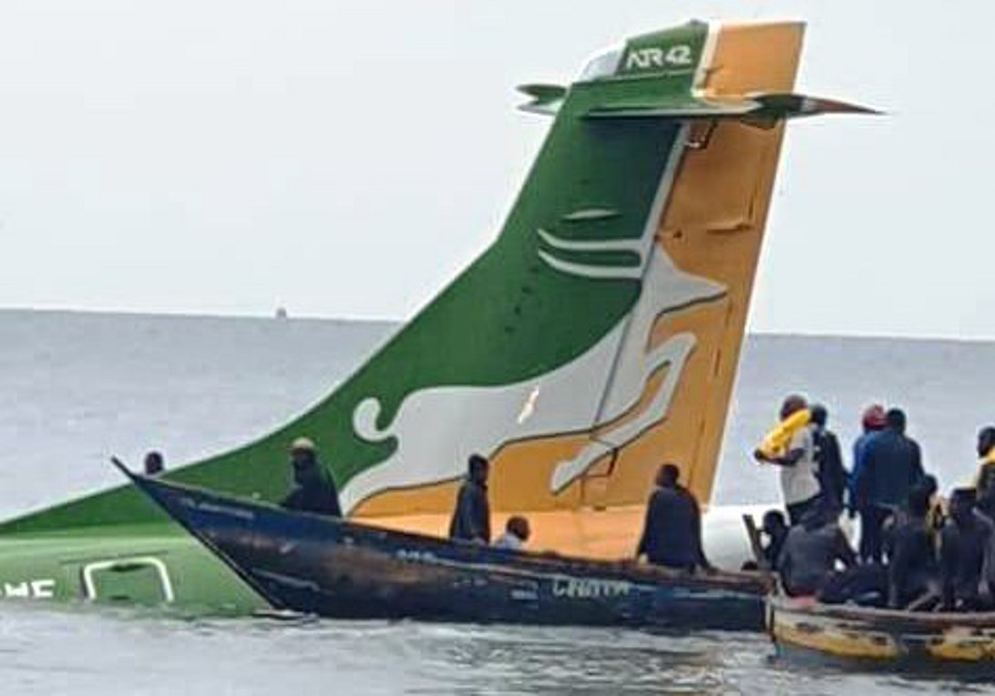 Τανζανία: Συνετρίβη επιβατικό αεροπλάνο στη λίμνη Βικτόρια – Βίντεο