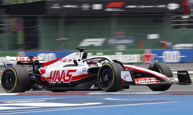 « Maiden » pole position pour Magnussen à Sao Paulo |  module, sport