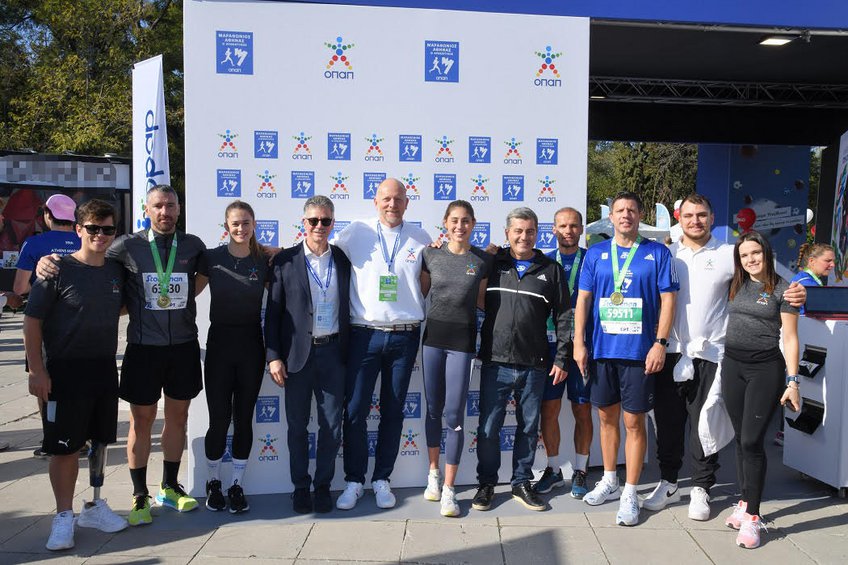  Νίκος Παπαγγελής, Γιούρκας Σεϊταρίδης, Κορίνα Πολίτη, Αργύρης Διαμαντής, Jan Karas, Παναγιώτα Δόση, Οδυσσέας Χριστοφόρου, Άγγελος Μπασινάς, Τάκης Φύσσας, Μιχάλης Αναστασάκης, Σπυριδούλα Καρύδη