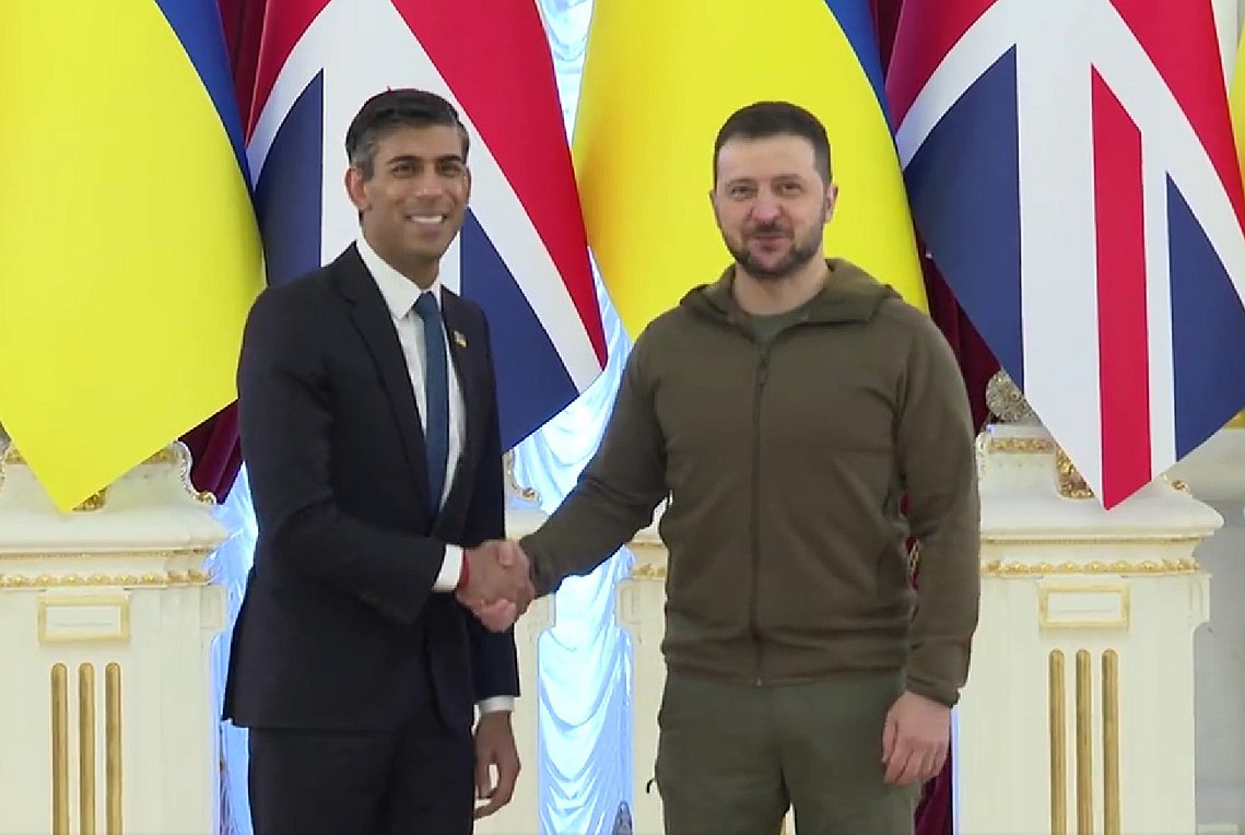 Ουκρανία: Συνάντηση Ζελένσκι-Σούνακ στο Κίεβο