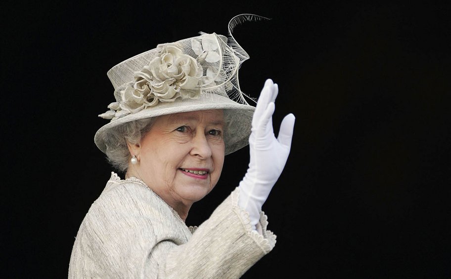 Βασίλισσα Ελισάβετ: Φήμες ότι είχε καρκίνο του μυελού των οστών – Η αλήθεια για τις τελευταίες μέρες της